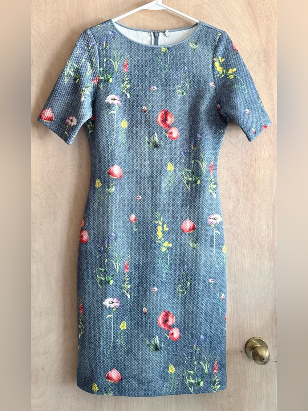 Margaret O'Leary Dress Blue Floral Quilted Textured Sheath Women’s 6 Small